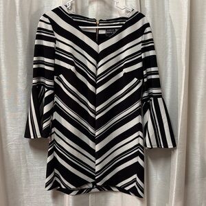 🖤Coco Bianco Black White Striped Long Bell Sleeves Mini Dress Large